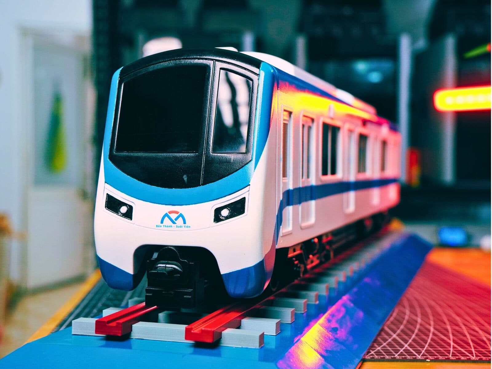 Mô hình trưng bày đoàn tàu Metro TP. Hồ Chí Minh 1